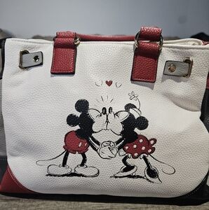 Disney Mickey Mouse And Minnie Mouse Love Story Handbag